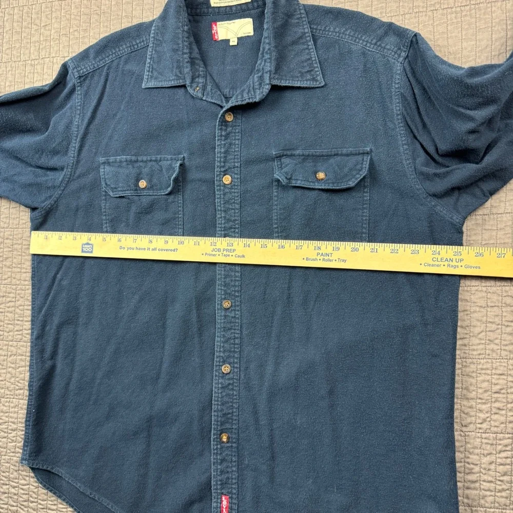 Levis Mens XL Navy Blue Heavyweight Cotton Flannel Button Down Shirt Long Sleeve